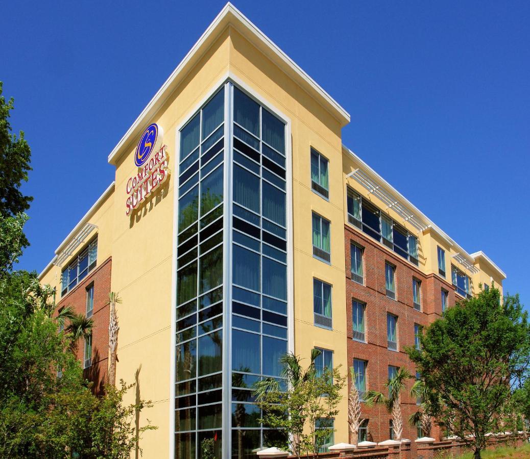 Comfort Suites Charleston West Ashley Exterior photo